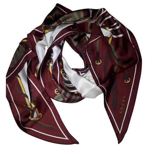 Foulards Gucci en Soie pour Femme .